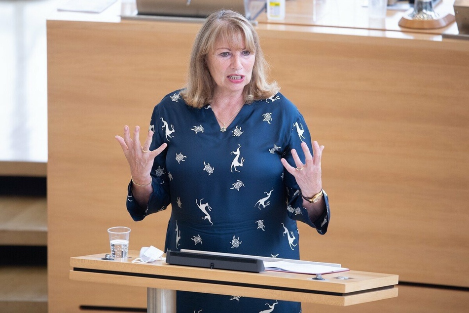 Voller Schutz: Sachsens Gesundheitsministerin Petra Köpping (63, SPD) hat sich zum zweiten Mal mit Astrazeneca impfen lassen.