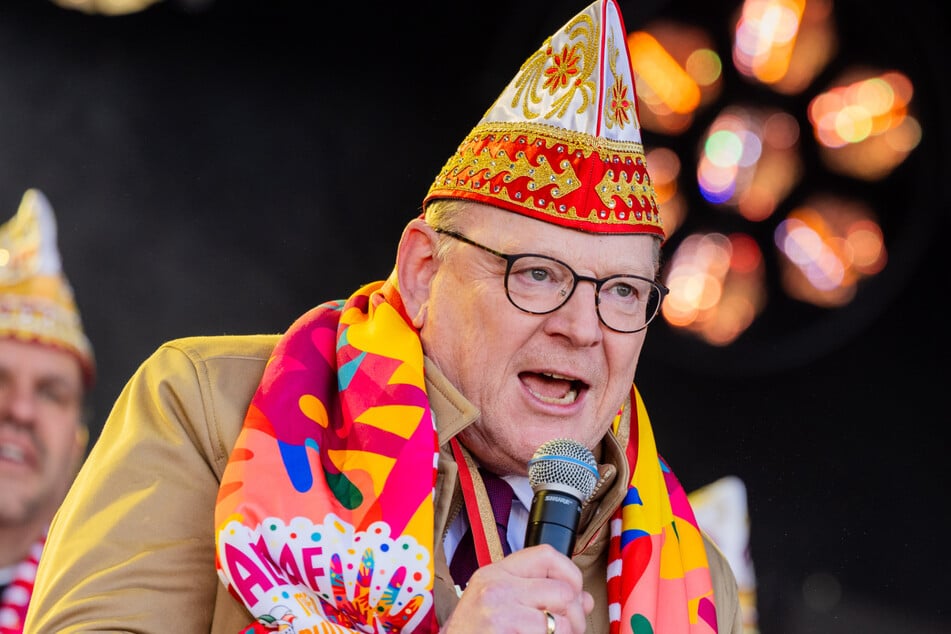 SPD-Politiker Torsten Burmester (62) hat das Amt des Oberbürgermeisters am 1. November übernommen und freut sich auf seine erste Session als Stadtoberhaupt.