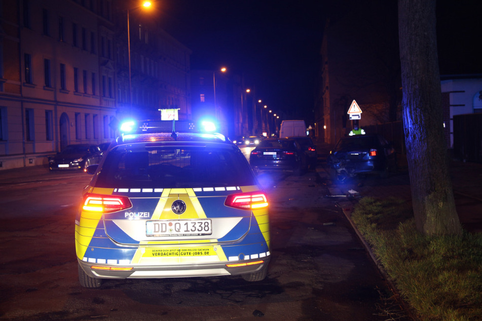 Die Polizei ermittelt nun wegen Gefährdung des Straßenverkehrs gegen den 44-Jährigen.