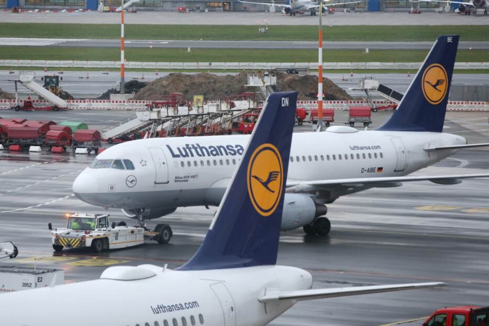 Rund 180.000 Passagiere sind von den Flugausfällen betroffen.
