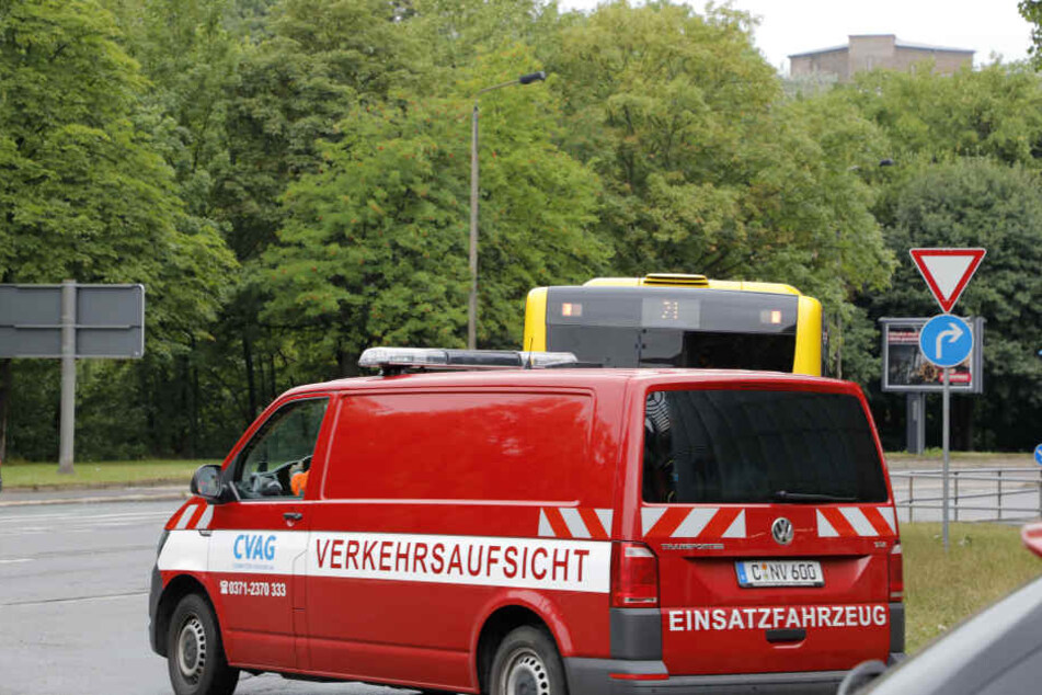 Vor Ort waren neben Rettungskräften und der Polizei auch die hauseigene Verkehrsaufsicht der CVAG.