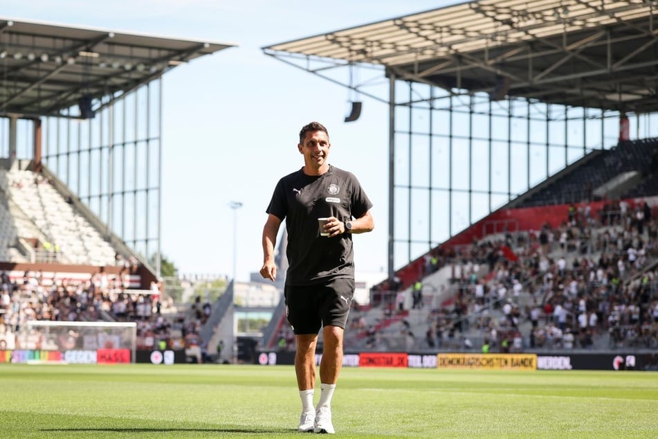 Trainer Marcel Rapp (47) sprach nach der Partie gegen Greuther Fürth von "Kleinigkeiten" die man noch ausbessern muss.