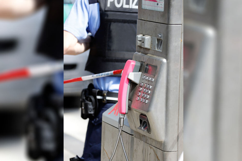 Er rief immer bei der Polizei an: Von dieser Telefonsäule an der Zenti drohte Willi B. mit einer Bombe.