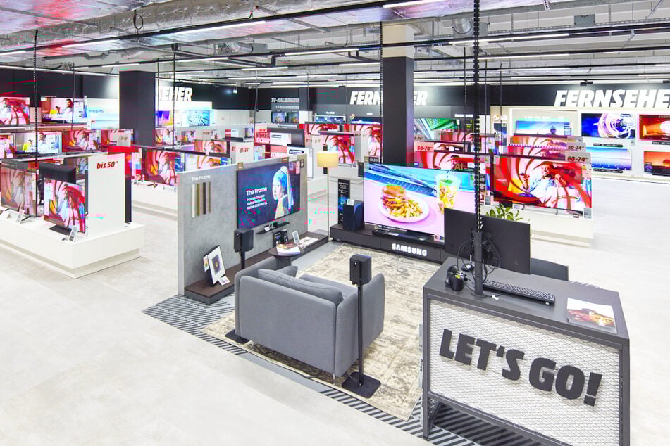 MediaMarkt im Rheinpark-Center feiert große Neueröffnung.