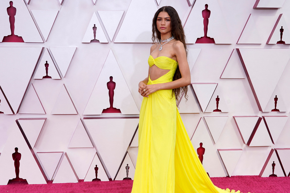 Zendaya's gown for the 2021 Oscars was inspired by Cher.