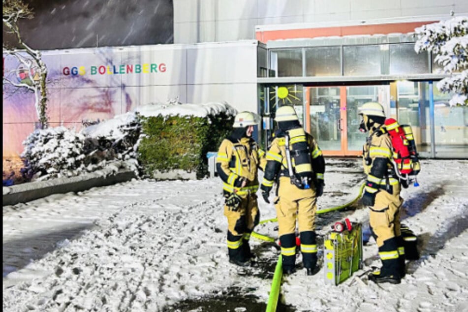 Brandstiftung an zwei NRW-Schulen: Polizei ermittelt zwei Verdächtige