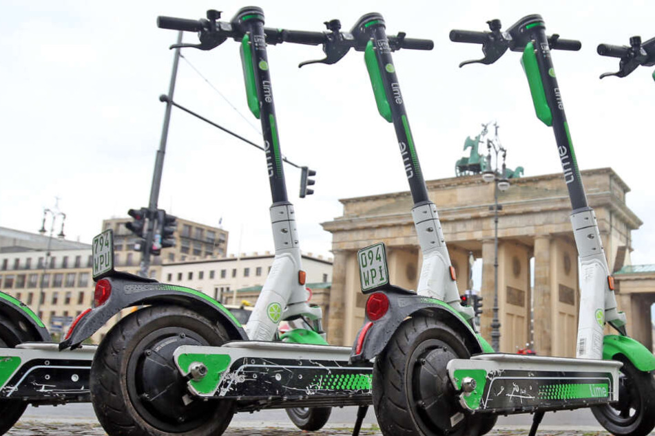 Die Verleiher hätten zugesichert, die Parkfunktion für bestimmte Zonen ab sofort in ihren Apps zu blockieren.