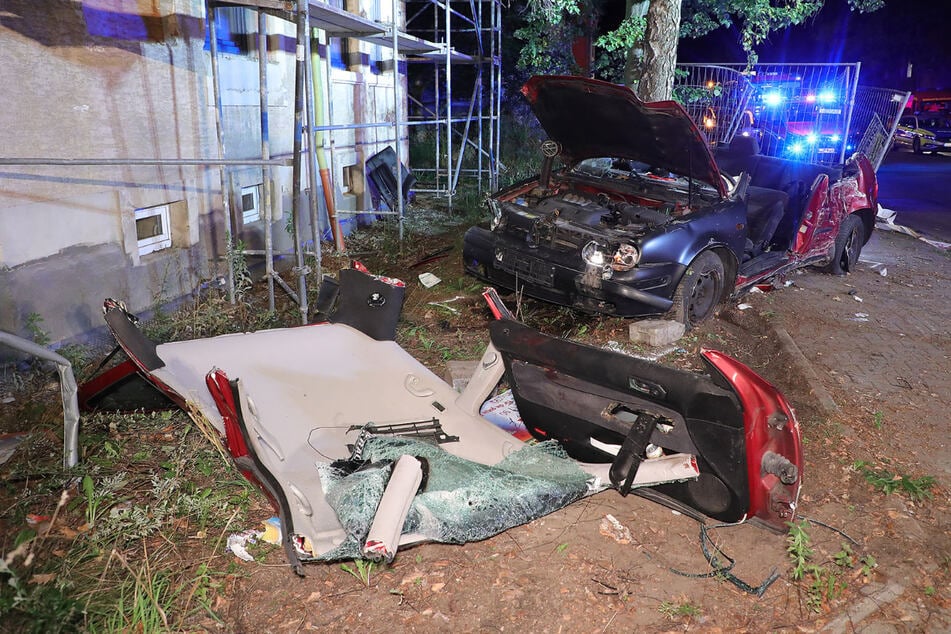 Betrunken und ohne Führerschein: Golf-Fahrer baut schweren Unfall in Dresden