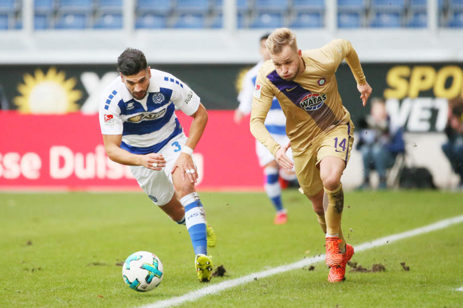 Der Doppelschlag saß: Nach dem 0:2 lief Aue (hier mit Dennis Kempe) dem MSV hinterher.