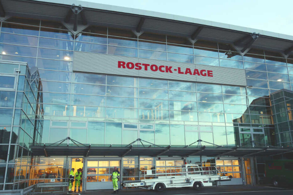 Der Flughafen Rostock-Laage verlor kürzlich durch zwei Airline-Pleiten zahlreiche Flüge.