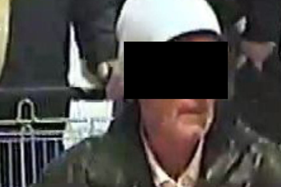 Mit dem Foto einer Überwachungskamera hatte die Polizei nach dem Mann gefahndet.
