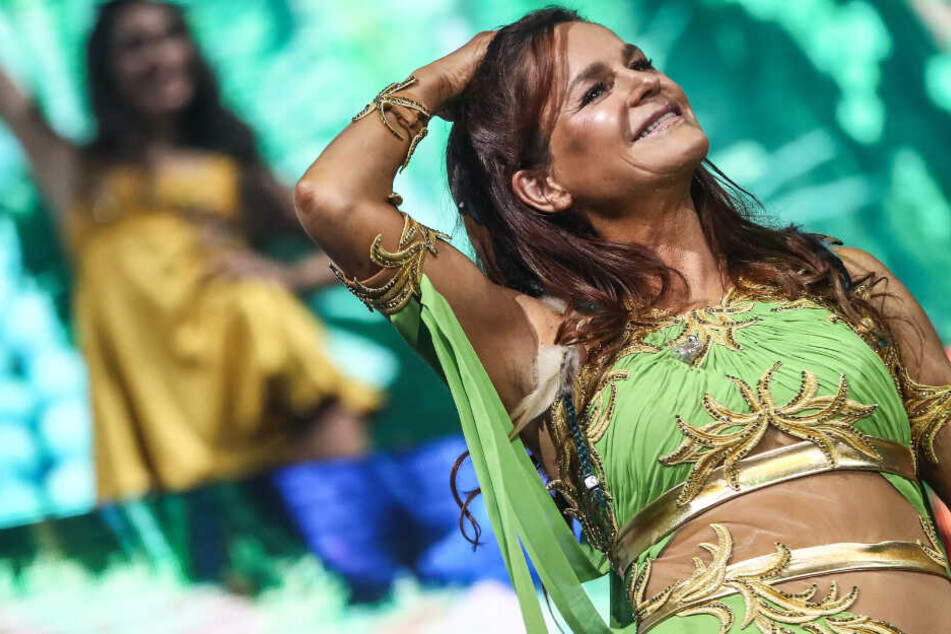 Wow! So sexy startete Andrea Berg ihre neue Tournee