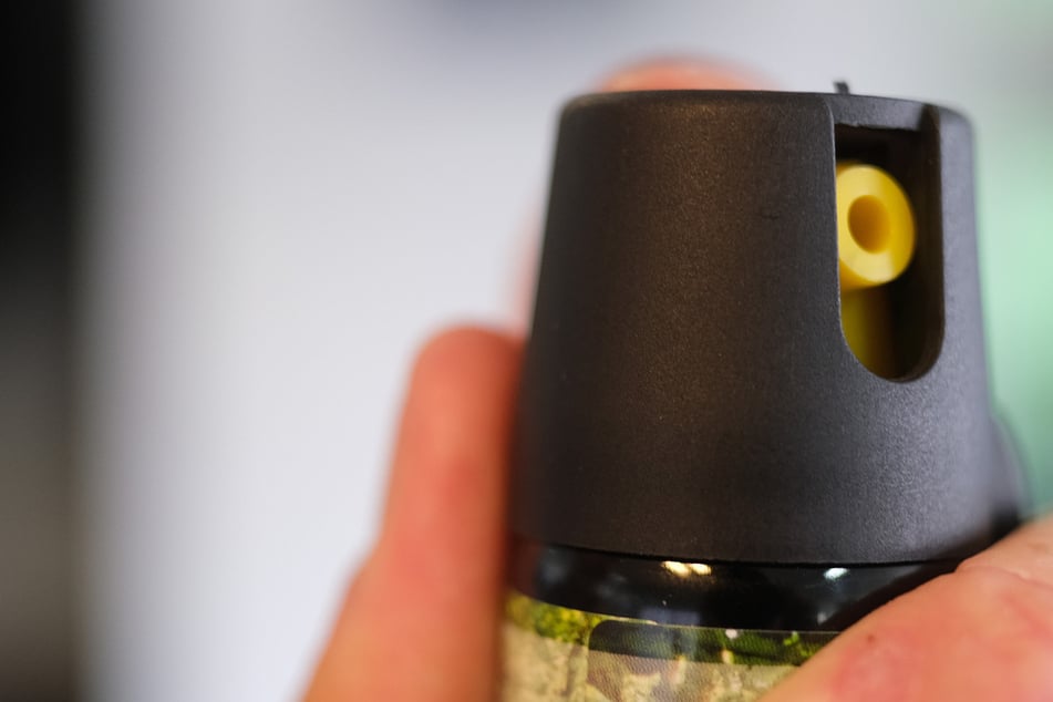 Mehrere Menschen nach Angriffen mit Pfefferspray verletzt