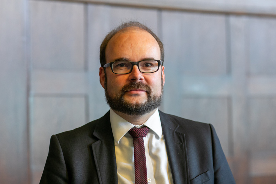 Sachsens Kultusminister Christian Piwarz (45, CDU) bekräftigt, dass der Unterricht nach den Herbstferien stattfindet, allerdings unter Pandemiebedingungen.