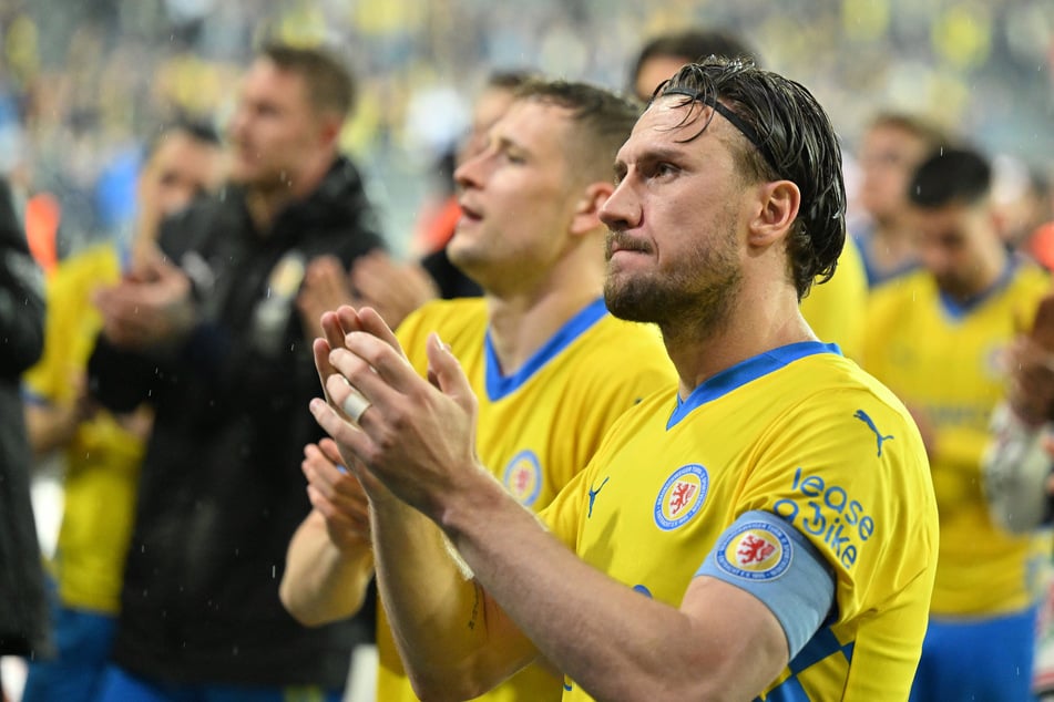 Schon am 30. Juni war der Vertrag von Ermin Bicakcic bei Eintracht Braunschweig ausgelaufen. Jetzt steht fest: Die Wege trennen sich endgültig.