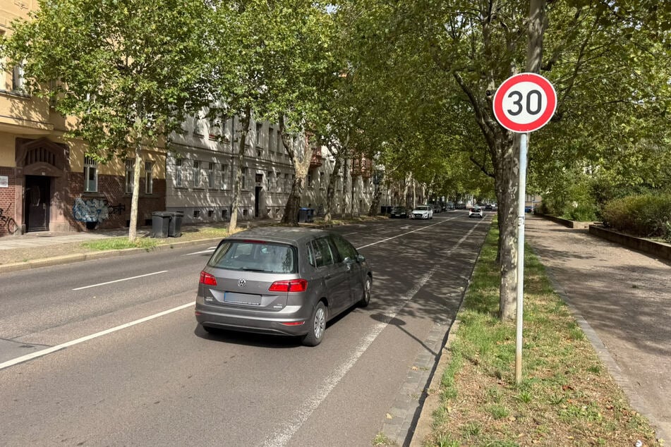Stellt Euch darüber hinaus auf einen neuen Tempo-30-Abschnitt ein.