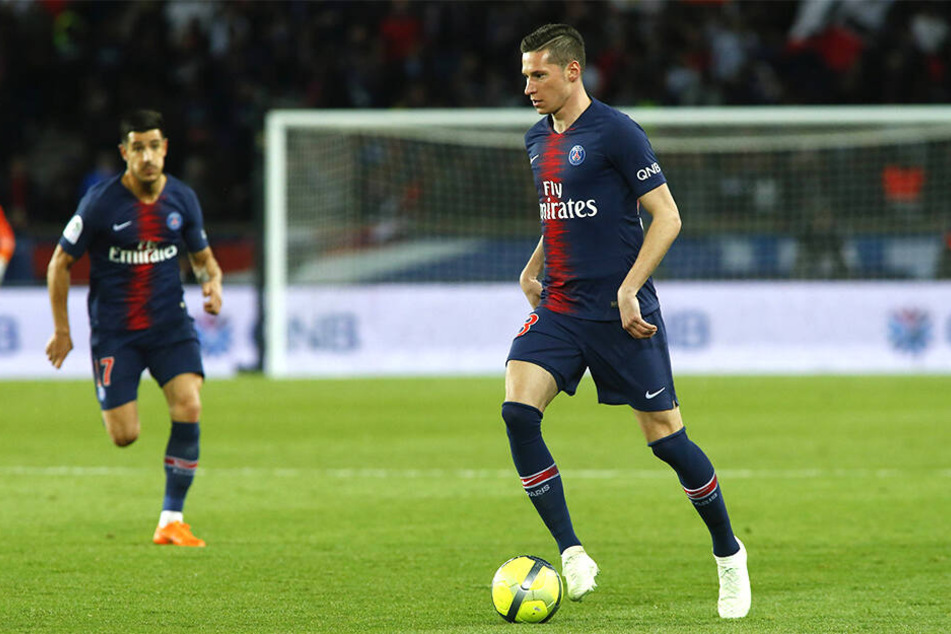 Ganz sicher heute aus dem Fliegersteigen wird der deutsche Nationalspieler Julian Draxler.