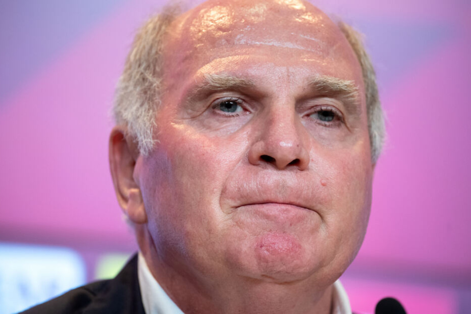 Uli Hoeneß ist zwar nicht selbst mit einem Spruch nominiert, der Tweet über seinen versemmelten Elfer im EM-Finale 1976 des Deutschen Zentrums für Luft- und Raumfahrt hat allerdings Potenzial.