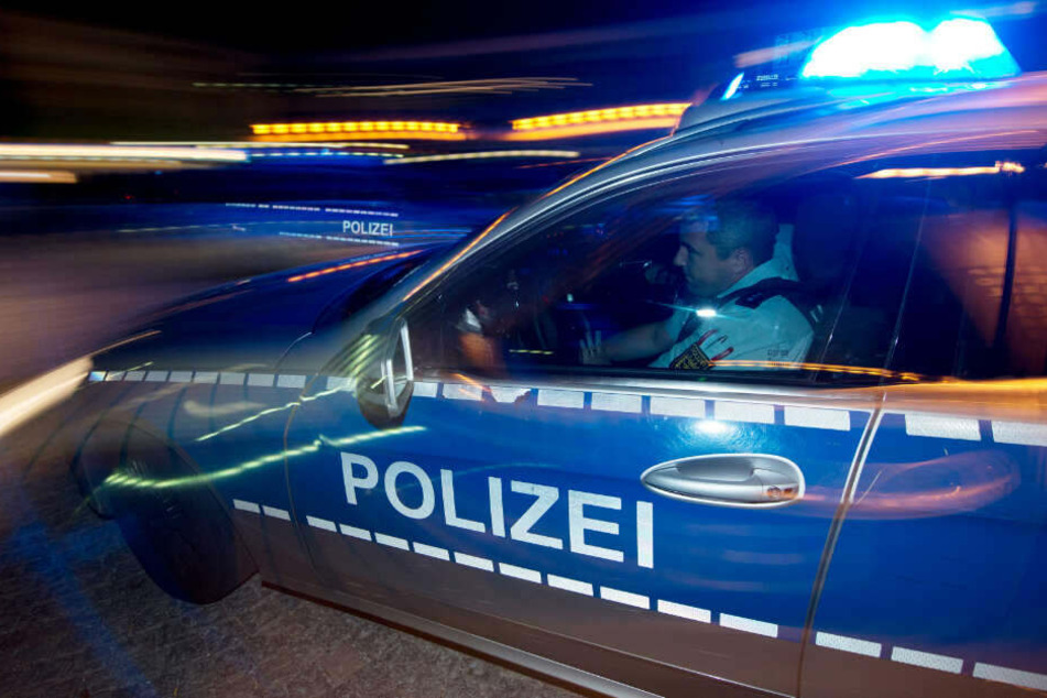 Wie die Polizei mitteilt, laufen die Ermittlungen, wer für das Unglück verantwortlich ist. (Symbolbild)