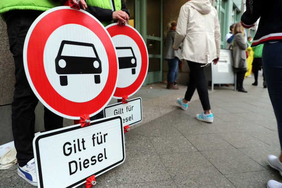 In Köln drohen ab April flächendeckende Fahrverbote für Diesel-Fahrzeuge (Symbolbild).