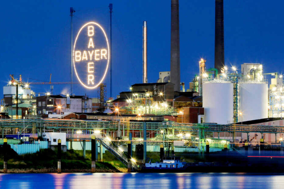 Das Bayer-Werk in Leverkusen (Symbolbild).