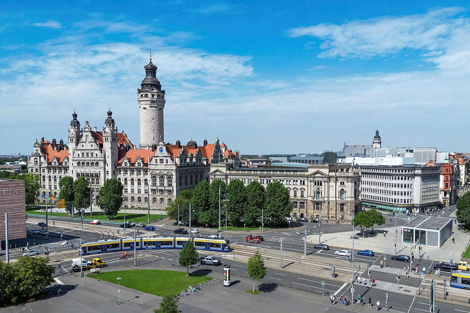 Am Wilhelm-Leuschner-Platz wurde ein Teenager krankenhausreif geschlagen.