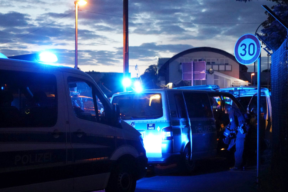 Zahlreiche Polizisten waren an dem Großeinsatz in Aschaffenburg beteiligt.