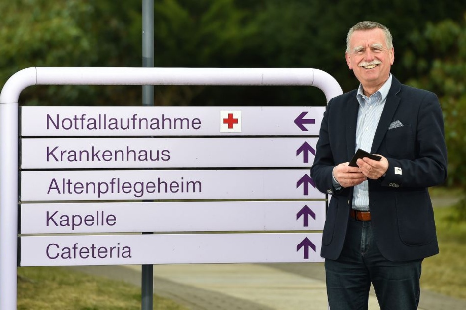 Hans-Joachim Tauch (66) vom Ärzte-Netz Ostsachsen will Jungmedizinern bei einem bezahlten Kurzurlaub die Region schmackhaft machen.