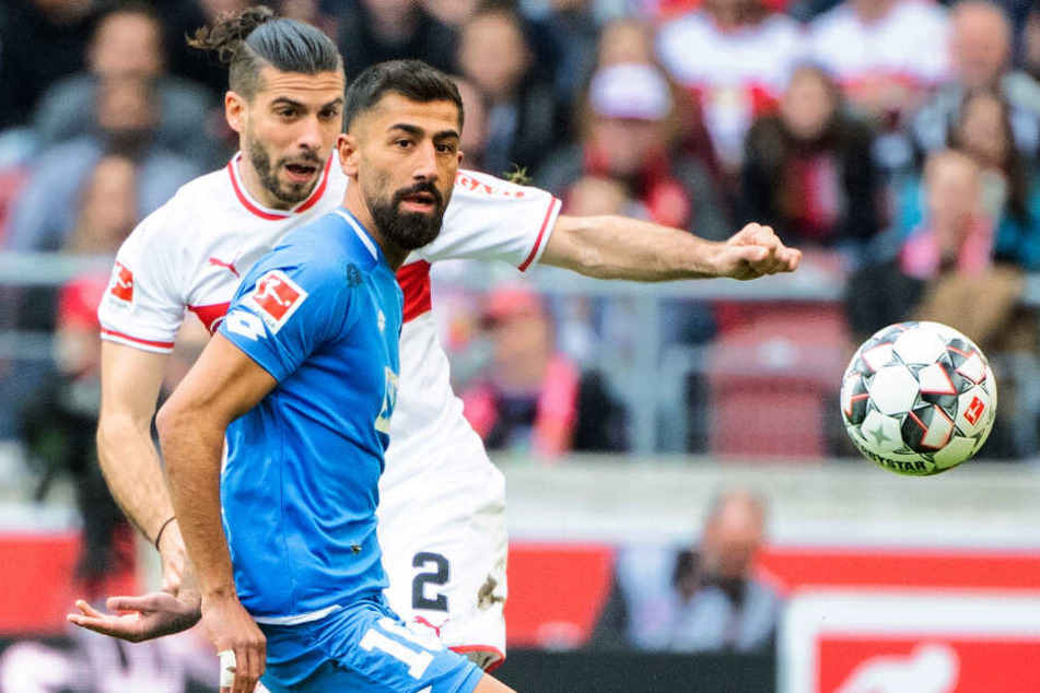 Zweikampf zwischen VfB-Verteidiger Emiliano Insua und TSG-Spielmacher Kerem Demirbay (Vordergrund).