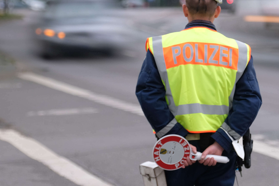 Sommerferien-Halbzeit in NRW: Polizei nimmt landesweite Verkehrs-Kontrollen vor