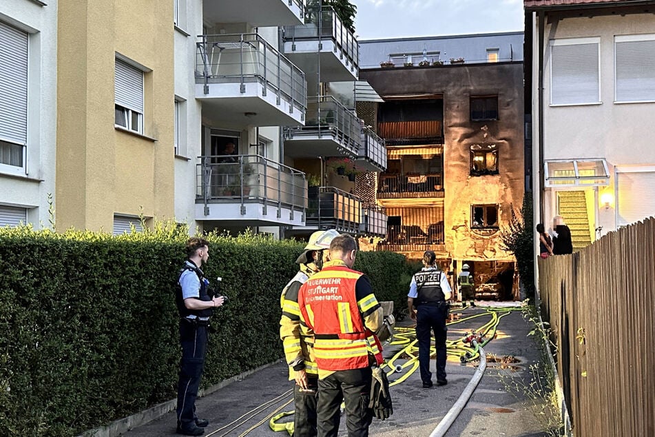 Die Feuerwehr Stuttgart war mit insgesamt 59 Kräften im Einsatz.