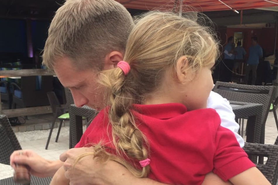 Mit diesem Foto aus früheren Tagen gratulierte Oliver Pocher (47) seiner Tochter Nayla im Februar zum 15. Geburtstag.