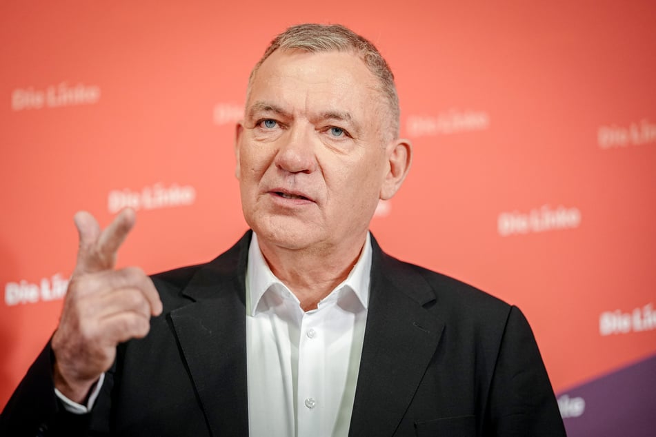 Linken-Chef Jan van Aken hat sich zur Wahl in Rheinland-Pfalz geäußert.