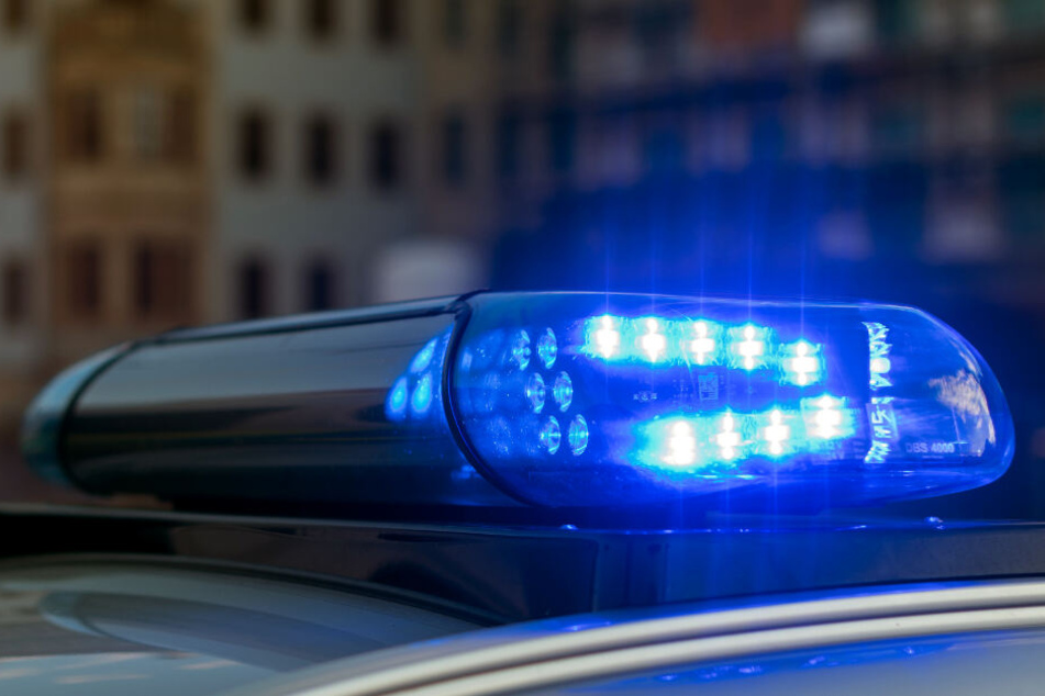 Die Polizei konnte zunächst keine Anzeichen für ein Fremdeinwirken feststellen. (Symbolbild)