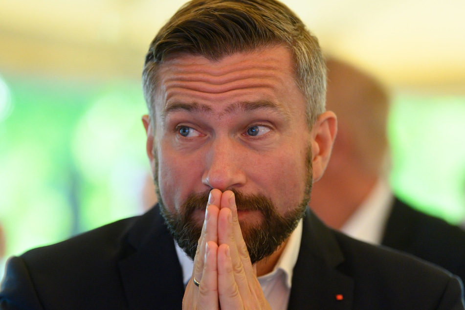 SPD-Parteichef Martin Dulig (47) ist zufrieden mit dem Wahlergebnis seiner Partei.