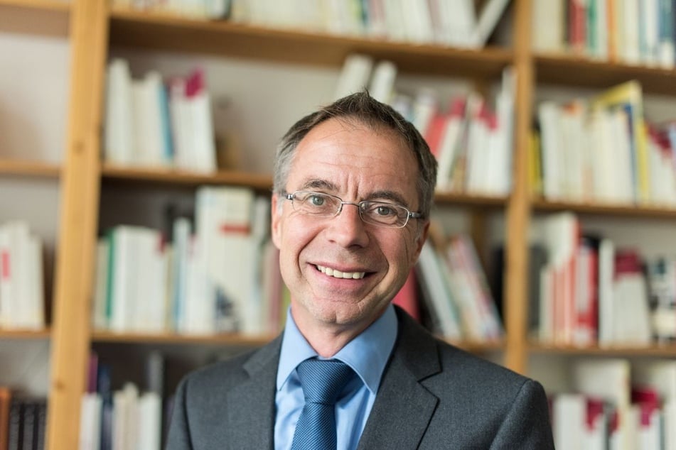 Der Politikexperte Michael Wehner (66) ordnete die Spende des Freiburger OB Martin Horn kritisch ein.