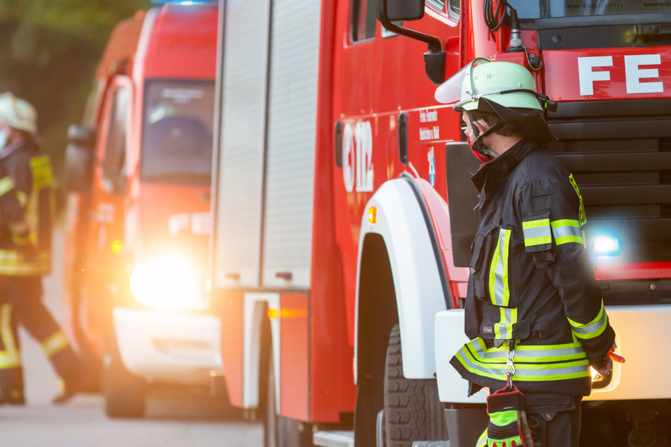 München: Grausige Entdeckung nach Brand eines Mehrfamilienhauses: Mann tot geborgen
