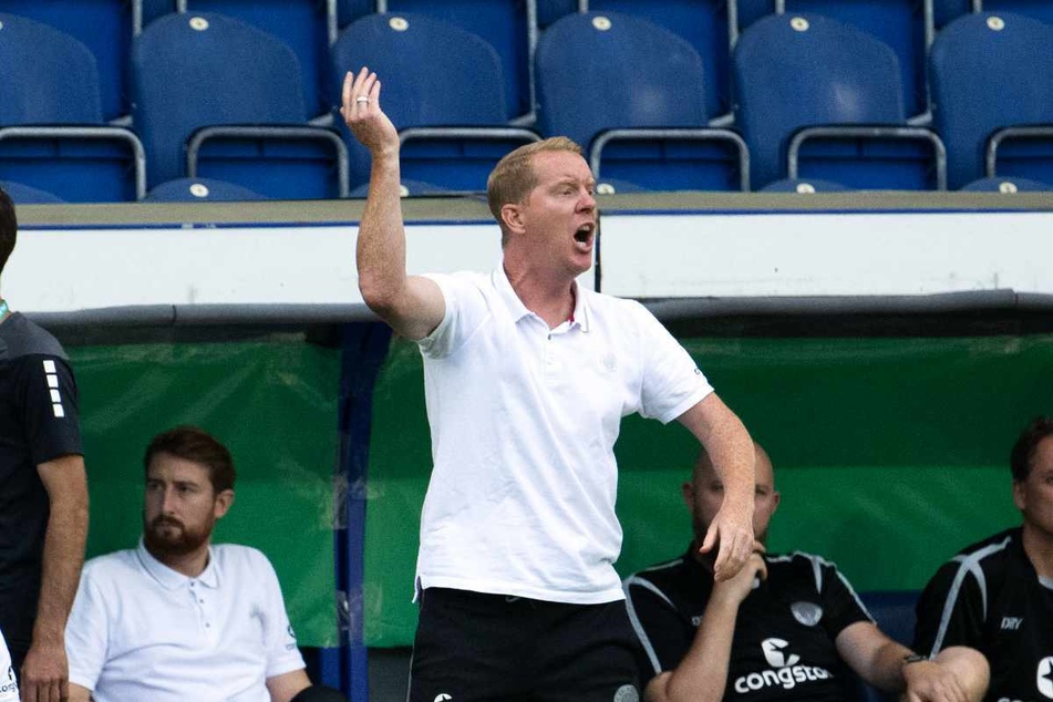 Trainer Timo Schultz (44) lobte seine Mannschaft für die Moral.
