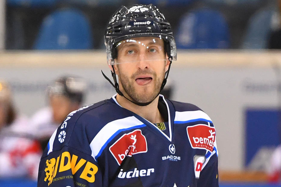 Auch Harrison Reed bleibt den Dresdner Eislöwen.