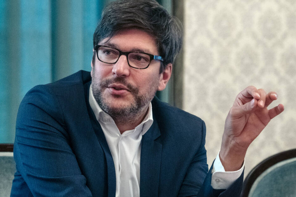 Justizsenator Dirk Behrendt (47, Grüne) will den Clans an den Kragen.