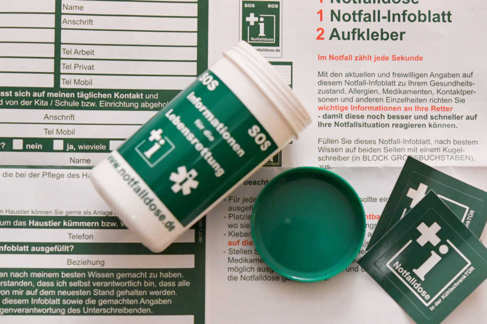 Die Aktualität der Informationen in der Notfalldose macht dem BRK Bedenken.