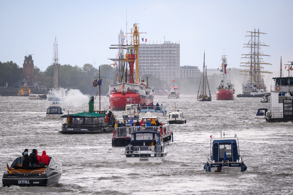 Hamburg: Hafengeburtstag Hamburg: So teuer sind Ferien-Unterkünfte rund um das Hafenfest