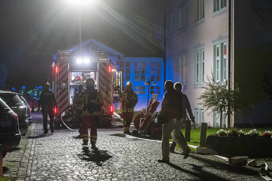 Bei einem Brand in einem Erfurter Hotel ist am Freitagmorgen ein hoher Sachschaden entstanden.
