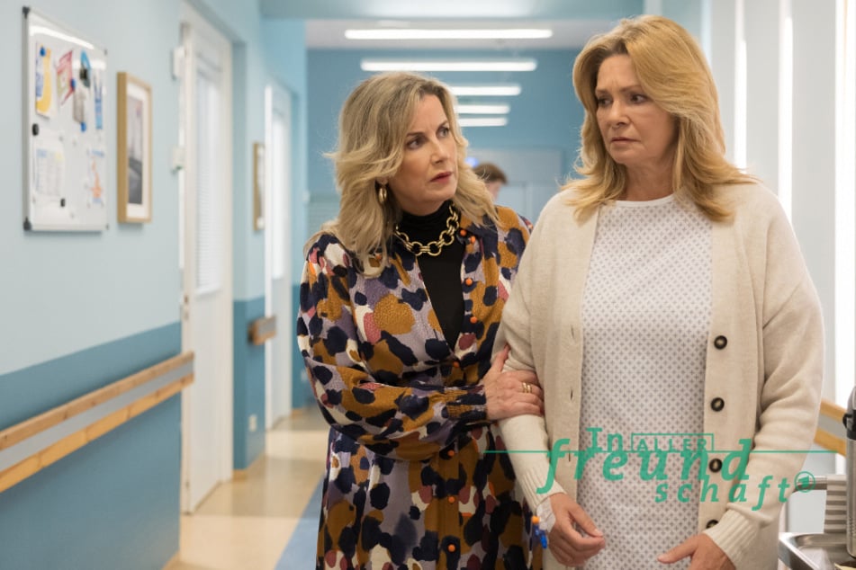 In aller Freundschaft: Ex-Dschungelkönigin kehrt zu "In aller Freundschaft" zurück