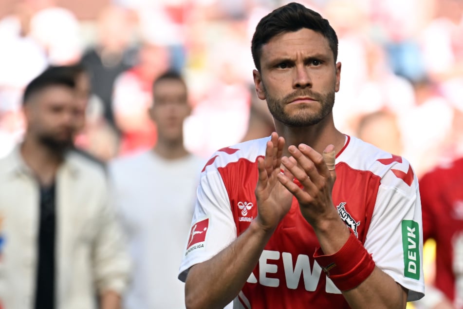 Am 34. Spieltag der Saison 2022/23 stand Jonas Hector (33) zum letzten Mal als FC-Kapitän auf dem Platz.