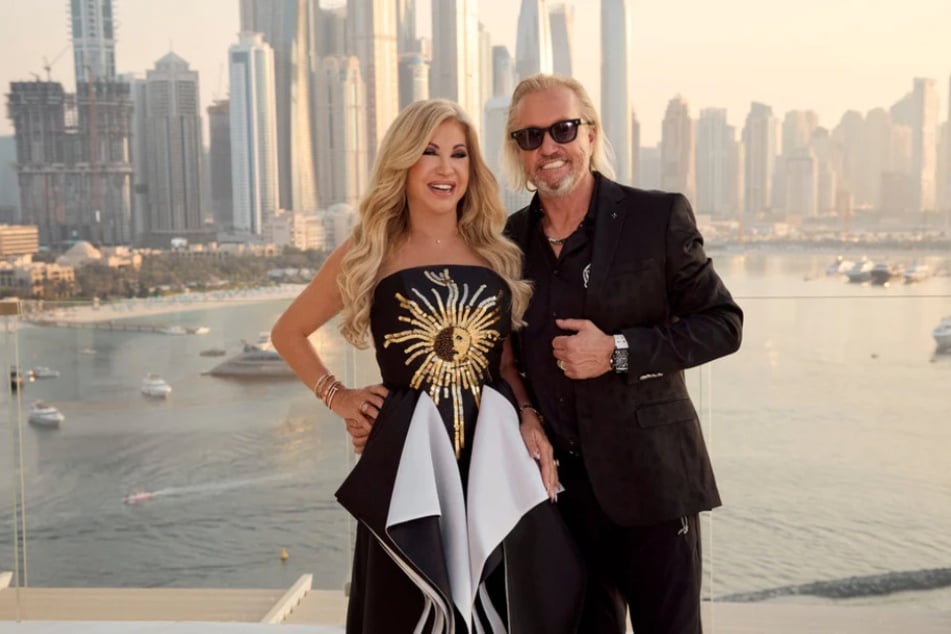 Zusammen mit Robert und anderen TV-Juroren sucht Carmen Geiss (60) auf RTLZWEI nach einer Prinzessin fürs Fürstentum Seborga.