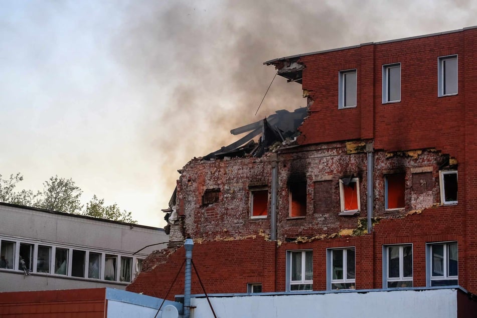 Hamburg: Explosion in Gebäude! Mann erliegt seinen schweren Verletzungen