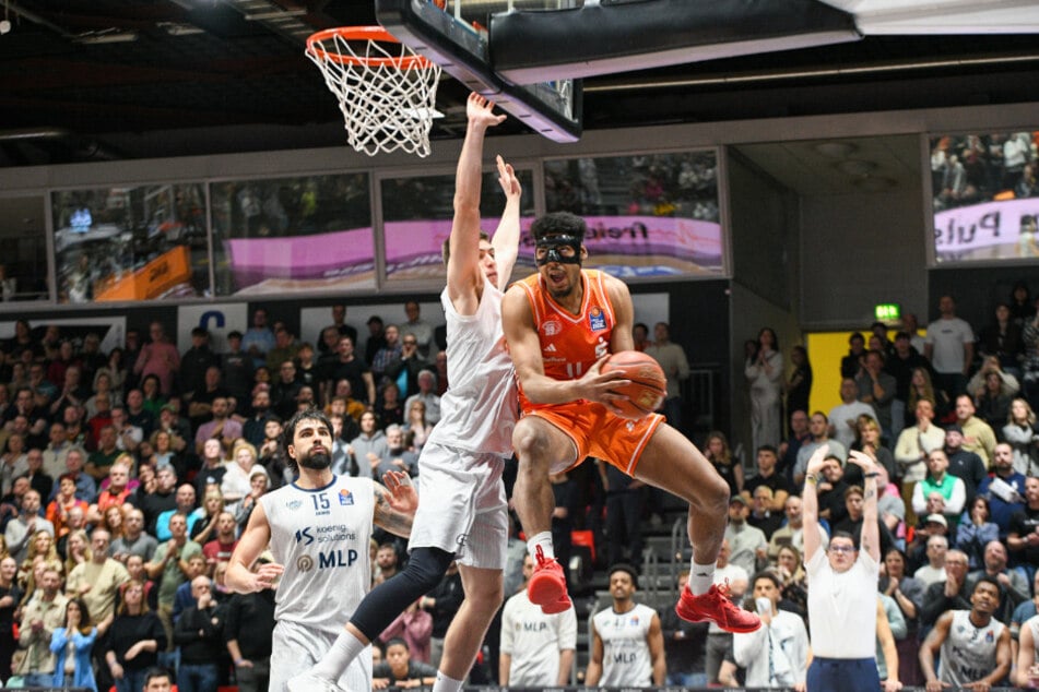 Kostja Mushidi (27) rettete die Niners in die zweite Verlängerung.