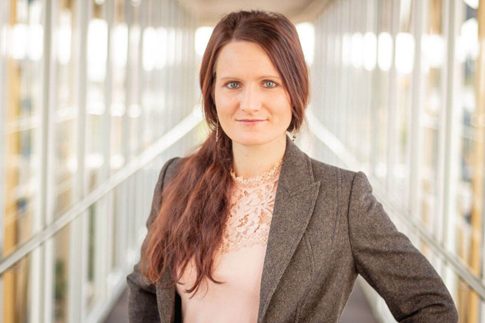 Ellen Forke (36) von der Chemnitzer Firma "FusionSystems" hofft, dass durch den "Motion Composer" Fremde ins Gespräch kommen.