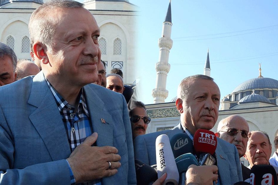 Der türkische Staatspräsident Recep Tayyip Erdogan verlässt nach einem Gebet zum Eid Al-Fitr am 25.06.2017 eine Moschee in Istanbul. Die Eid Al-Fitr Feier markiert das Ende des muslimischen Fastenmonats Ramadan.